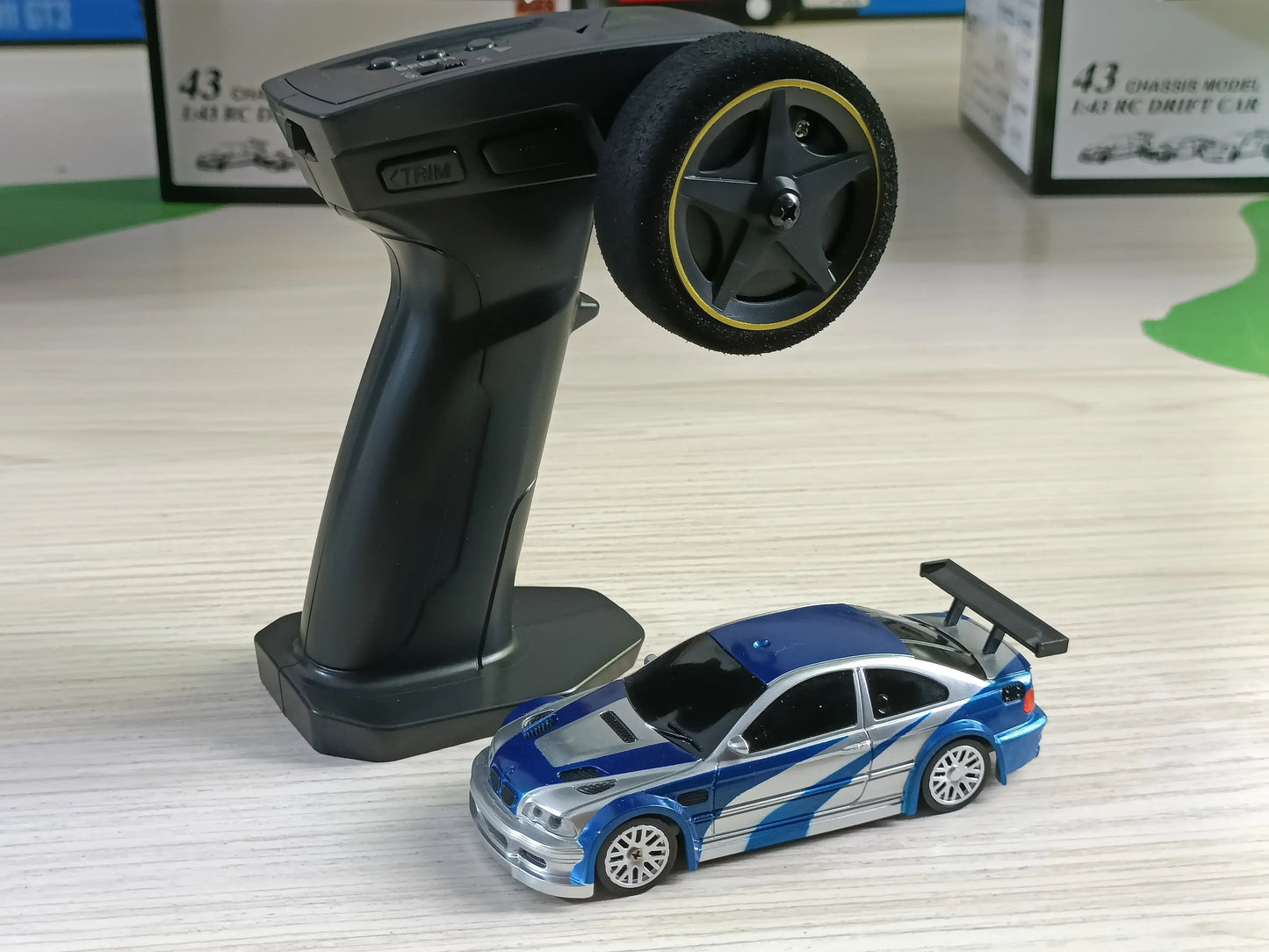 BMW M3 - Tokyo Xclusive™ Mini RC Drift Car 1:43 Scale